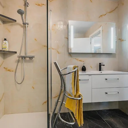 Bluemarine Apartment *