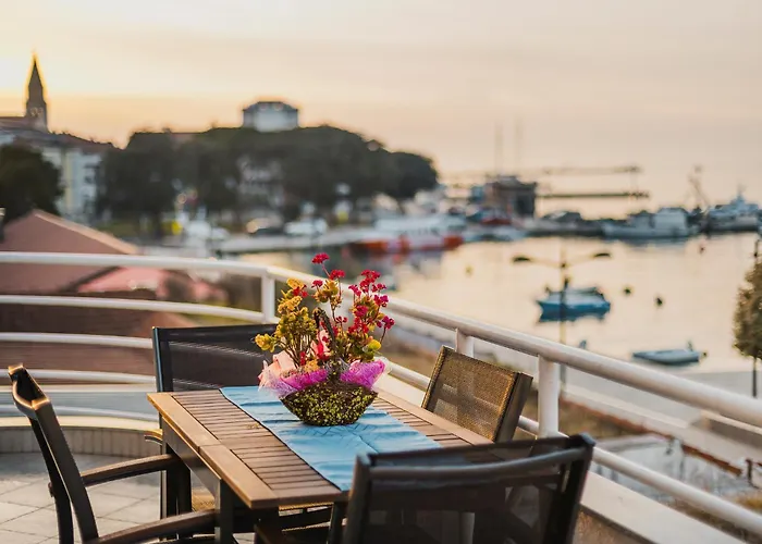 Bluemarine Apartman *